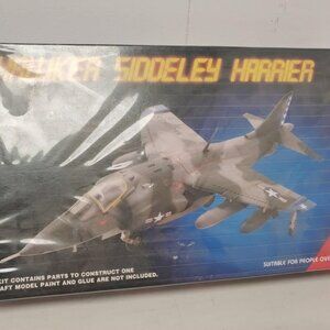 ✈️ NIP RARE Vintage Hawker Siddeley Harrier 1:48 Scale KM‑7 Plastic Model Kit
